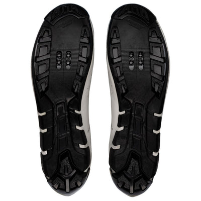 Q36.5 Unique Adventure shoes - White